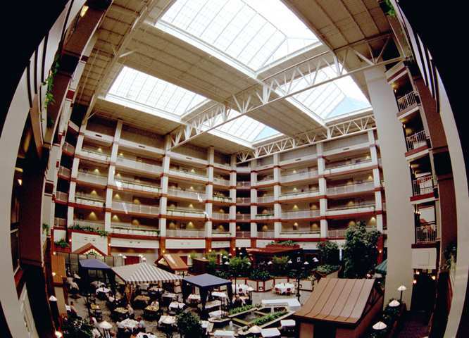 فندق أجنحة إمباسي باي هيلتون أوبورن هيلز المظهر الداخلي الصورة